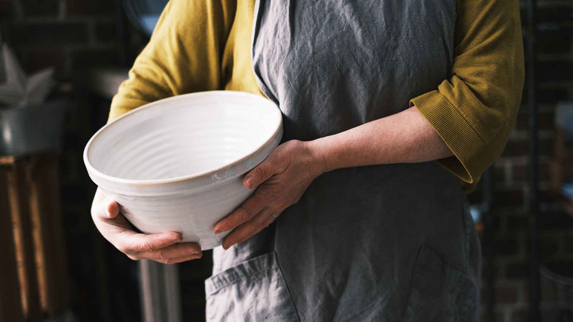 Large Mixing Baking Bowl Rosemarie Durr Ppttery